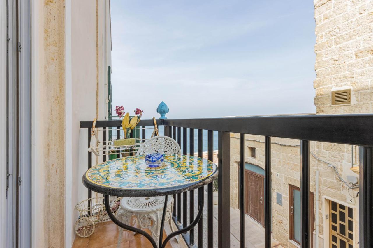 Extravacanza Dipinto Di Blu Polignano a Mare Exterior foto